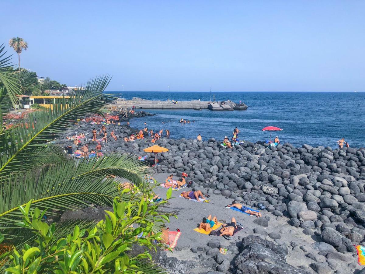 La Casa Di Iside A Mare Apartamento Catânia Exterior foto